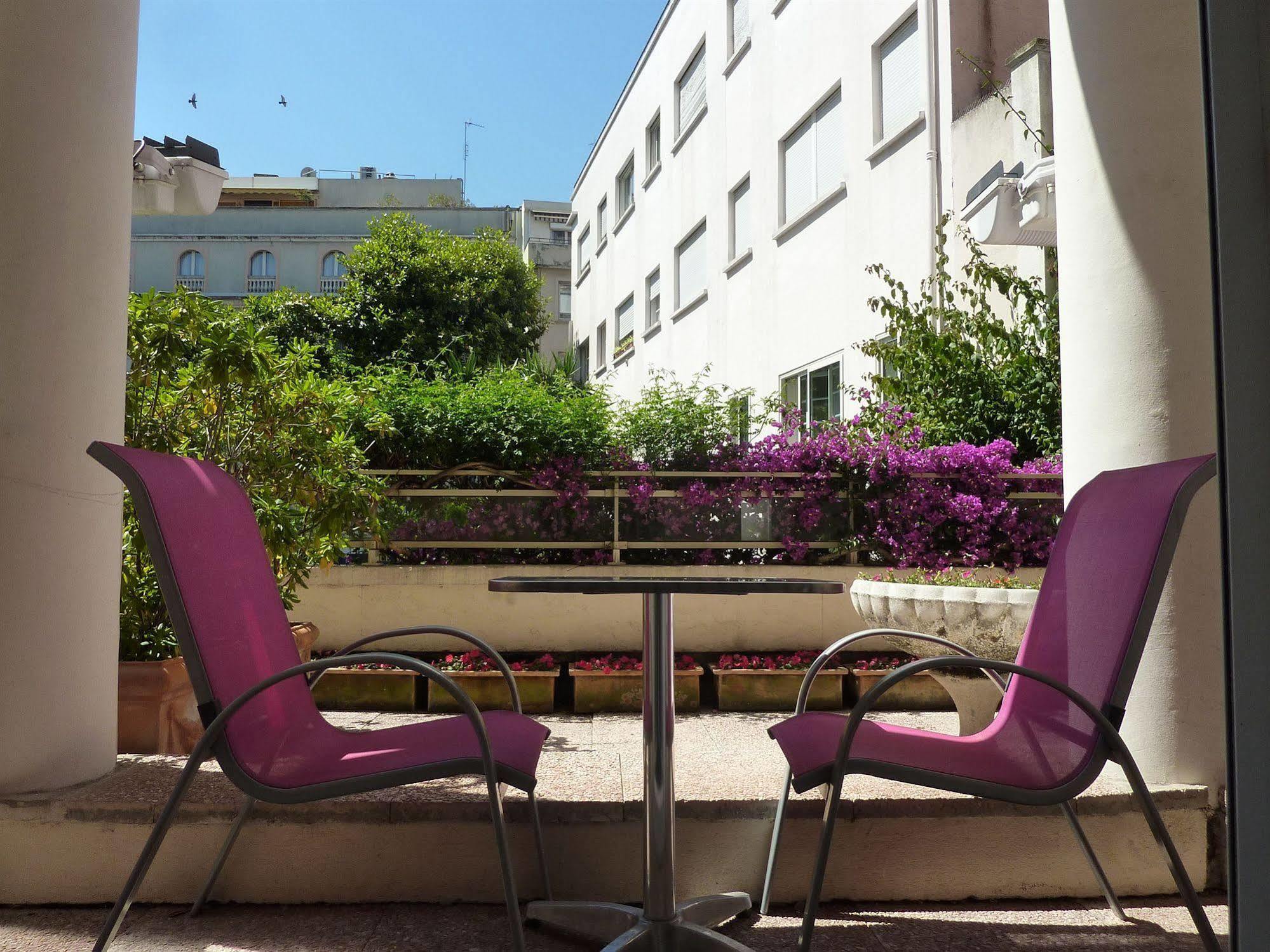 Hotel Moliere Cannes Exterior photo